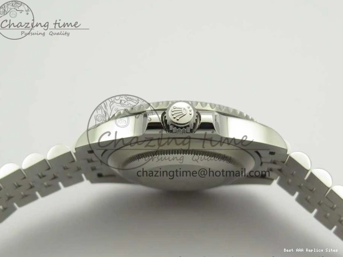 Best AAA Replica Sites GMT-Master Bezel Ceramic Black BPF Bracelet on Green Jubilee 126710 3347 SS Dial A II UrbanChic Black BLRO SS 1225